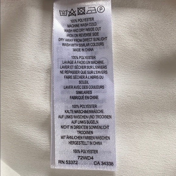 FRENCH CONNECTION flowery blouse 🌸 - Picture 4 of 5